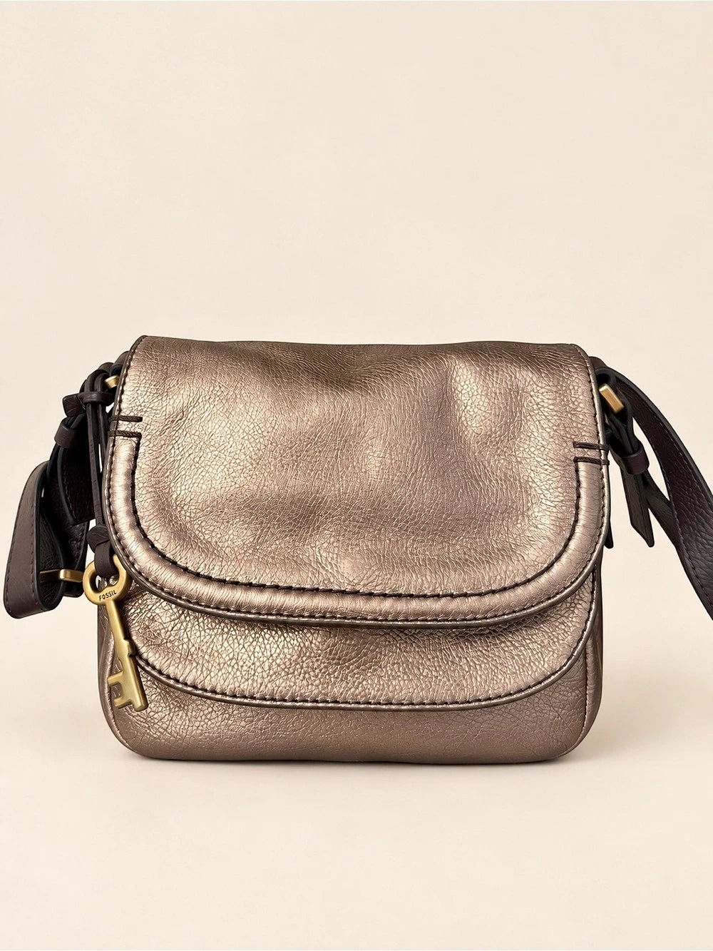Fossil Leather Crossbody Bag in Metalic Gold color
